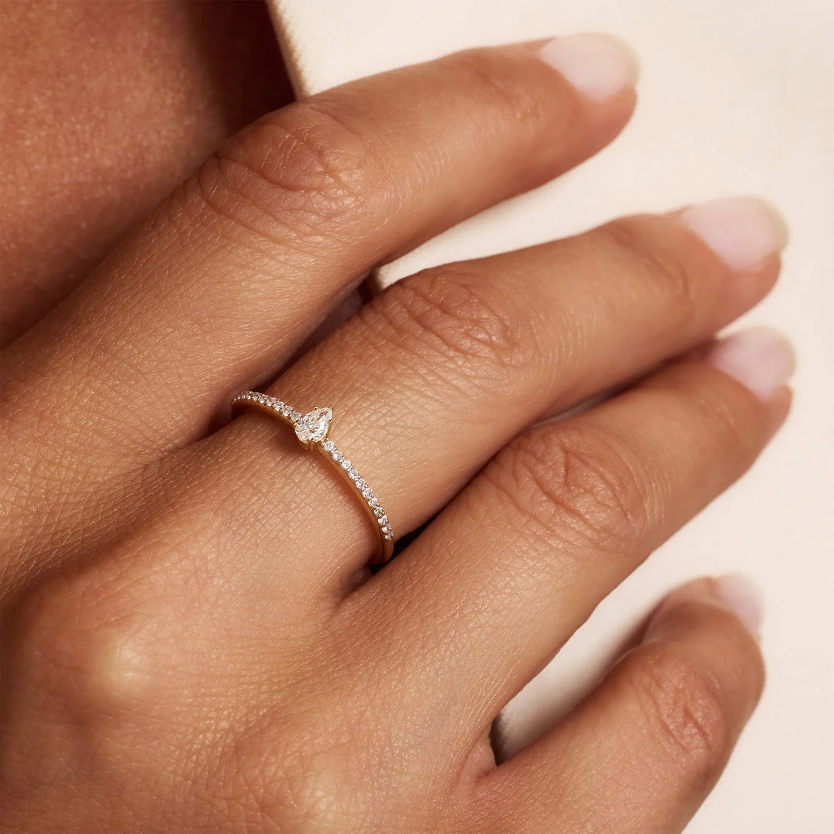 De la Paix Eloise 14 karat gold ring with diamond 0.10 carat