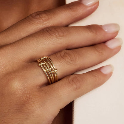 Cour d'Honneur Adora 14 karat golden 5-piece multi ring