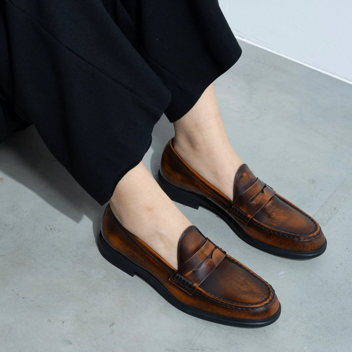 Vendôme Blandine cognac spazzolato leather loafers