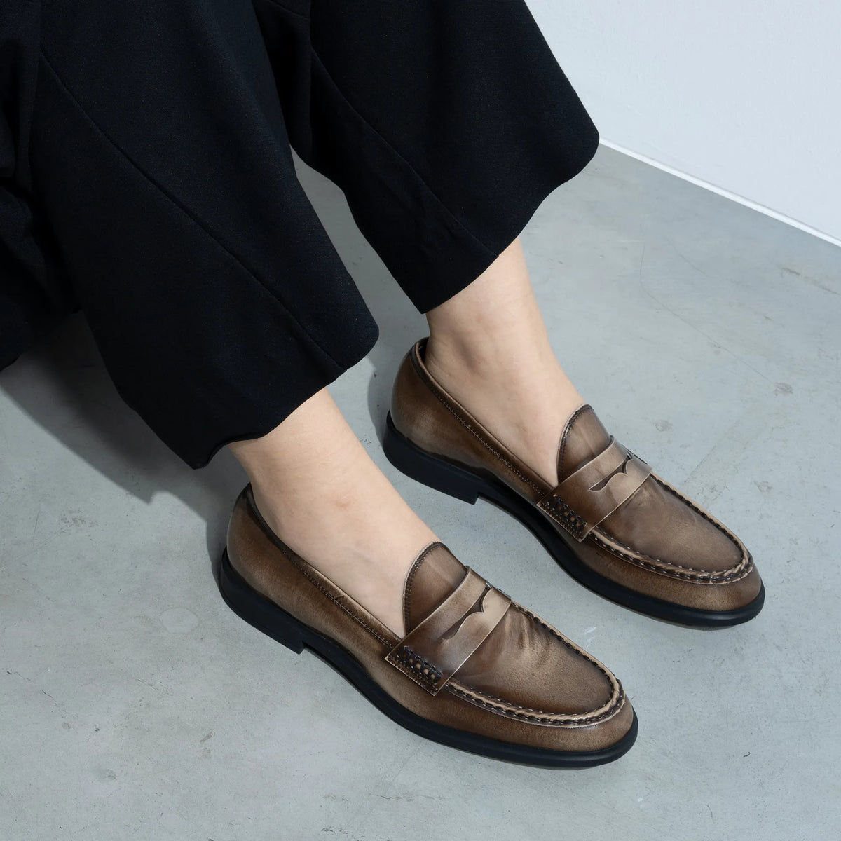 Vendôme Blandine mocha spazzolato leather loafers