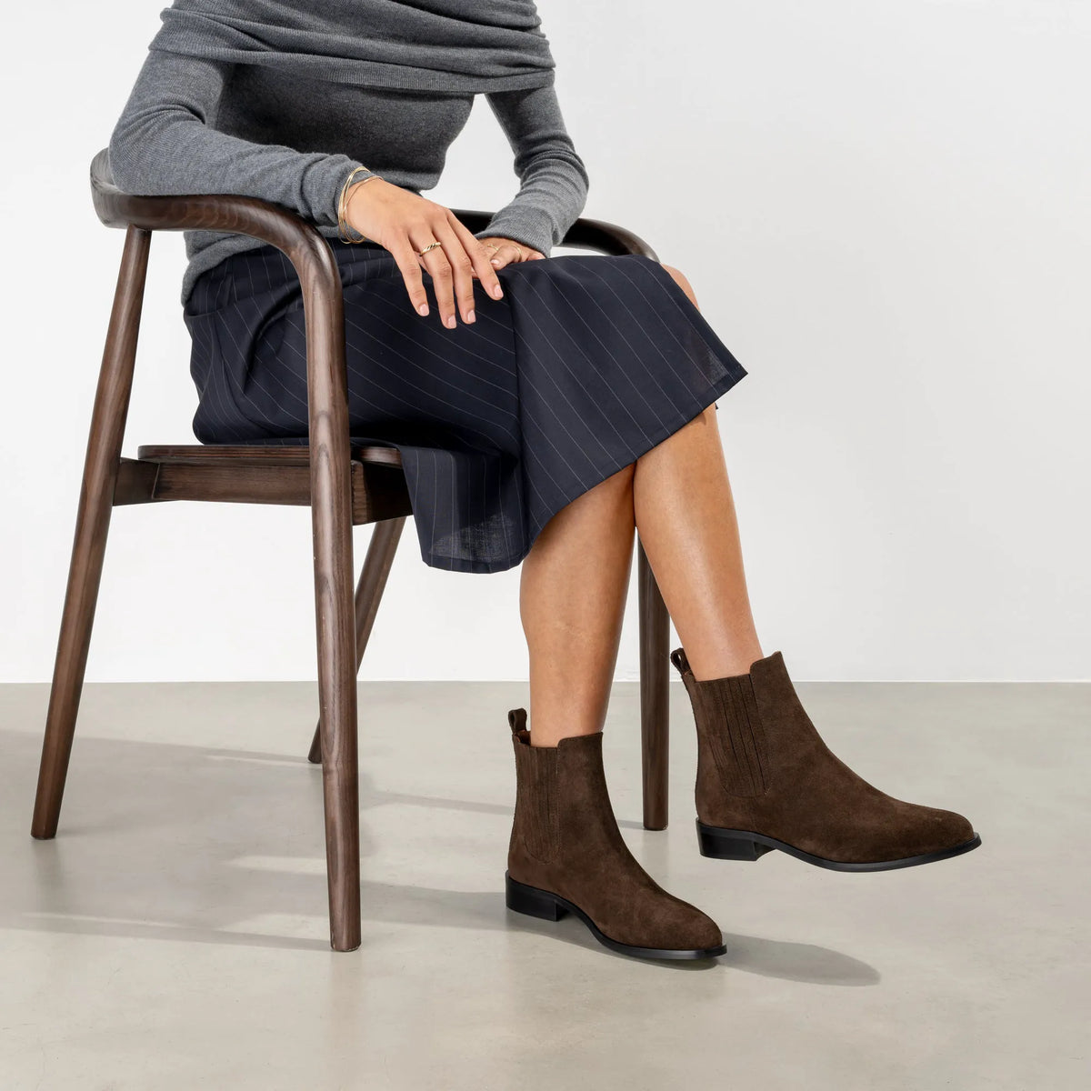 Vendôme Chey Brown Suede Leather Chelsea Boots