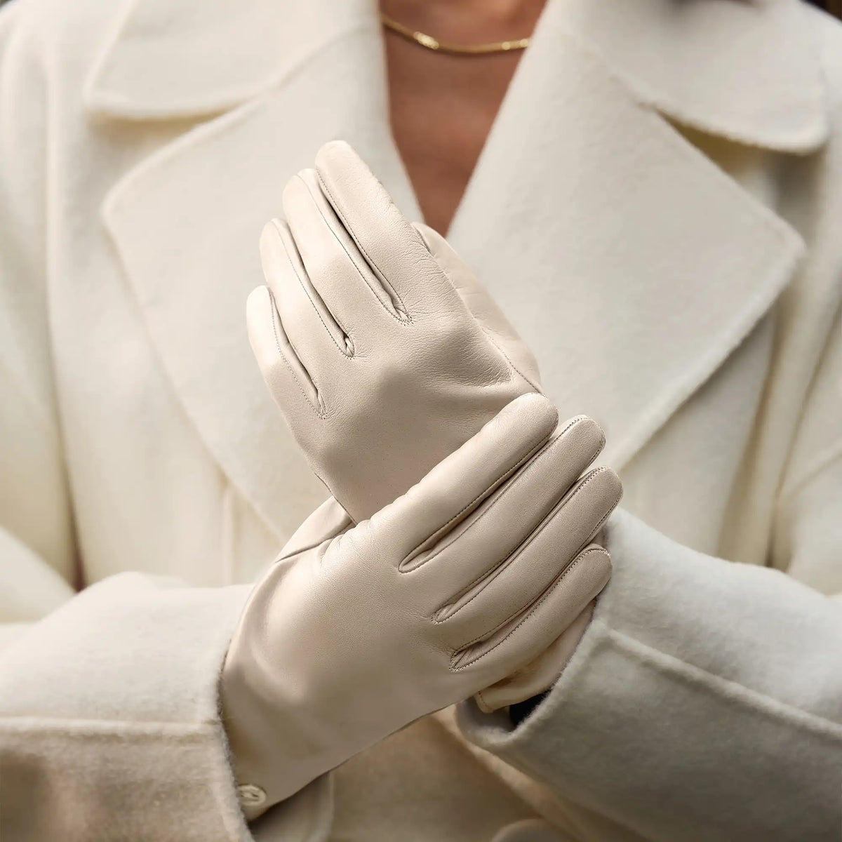 Honoré Eleanor cream goatskin leather gloves