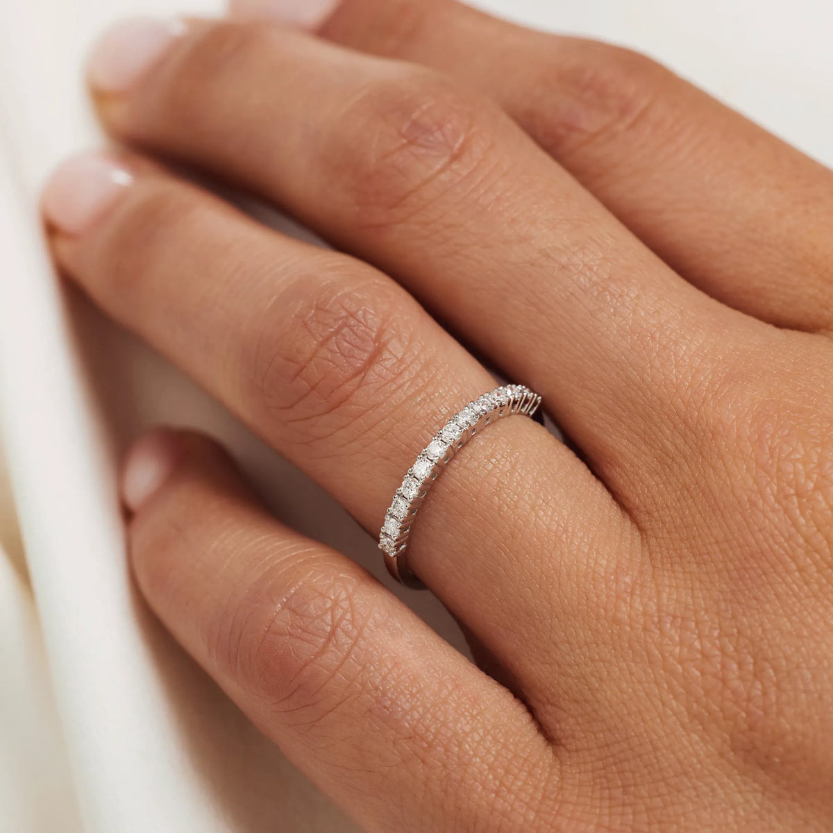 De la Paix Madeline 14 karat white gold ring with diamond 0.14 carat