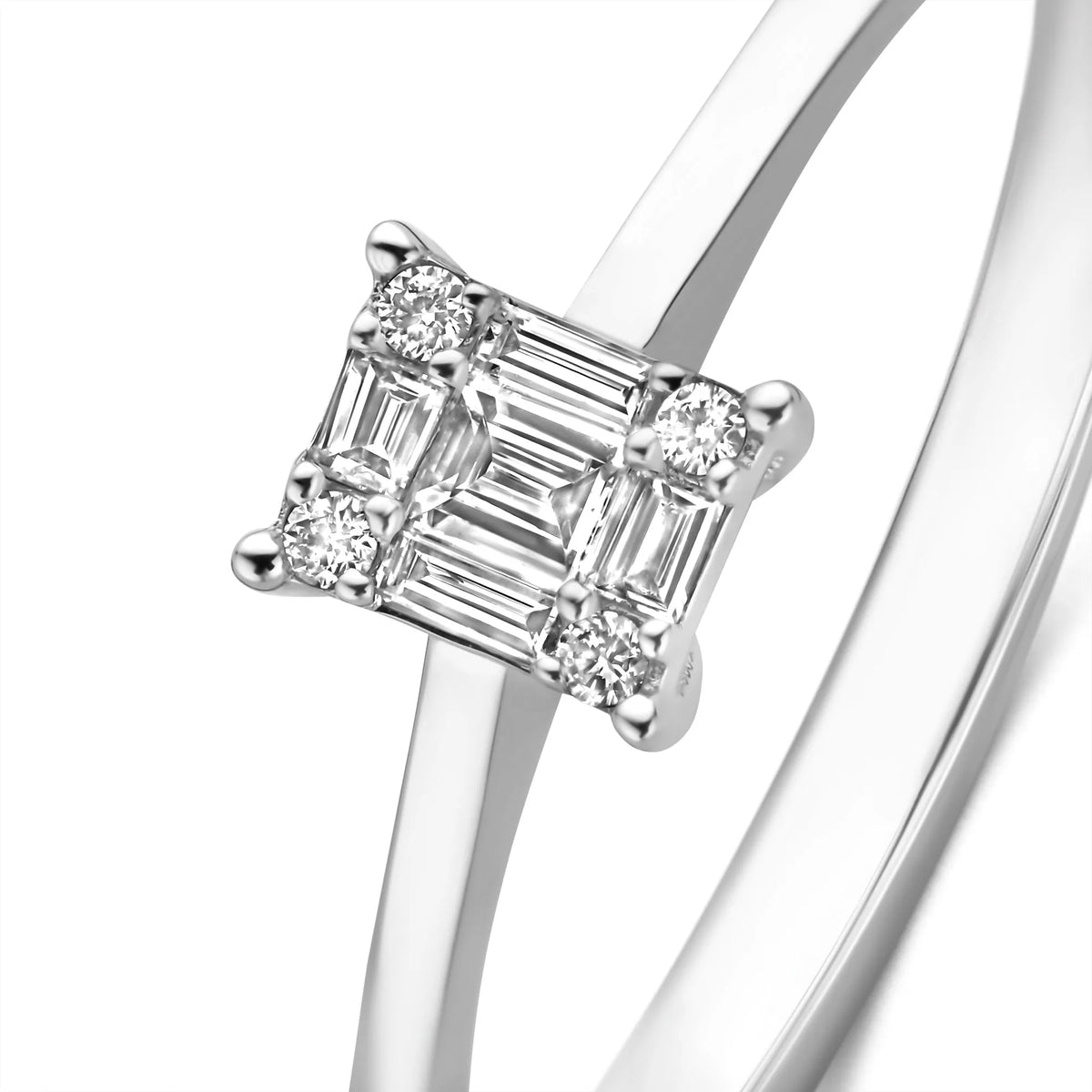 De la Paix Maxime 14 karat whitegold ring with diamond 0.13 carat