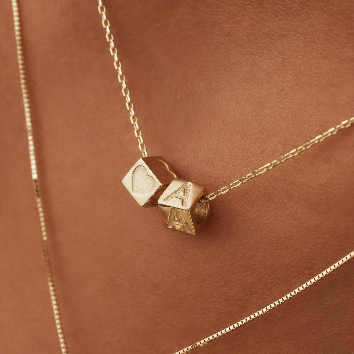 Le Marais Felie 14 karat gold cube initial charm with letter