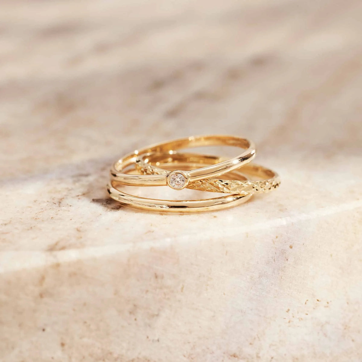 Le Marais Solene 14 karat gold stacking ring