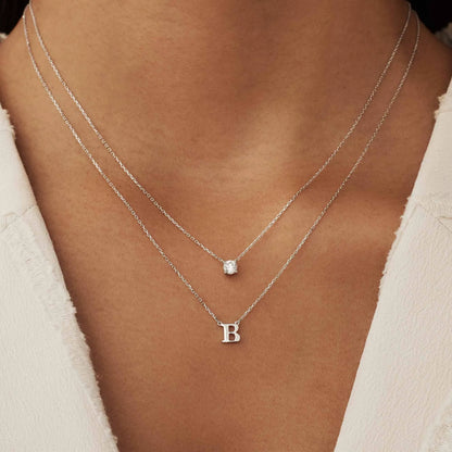 Saint Germain Chloé 14 karat white gold initial collier with letter