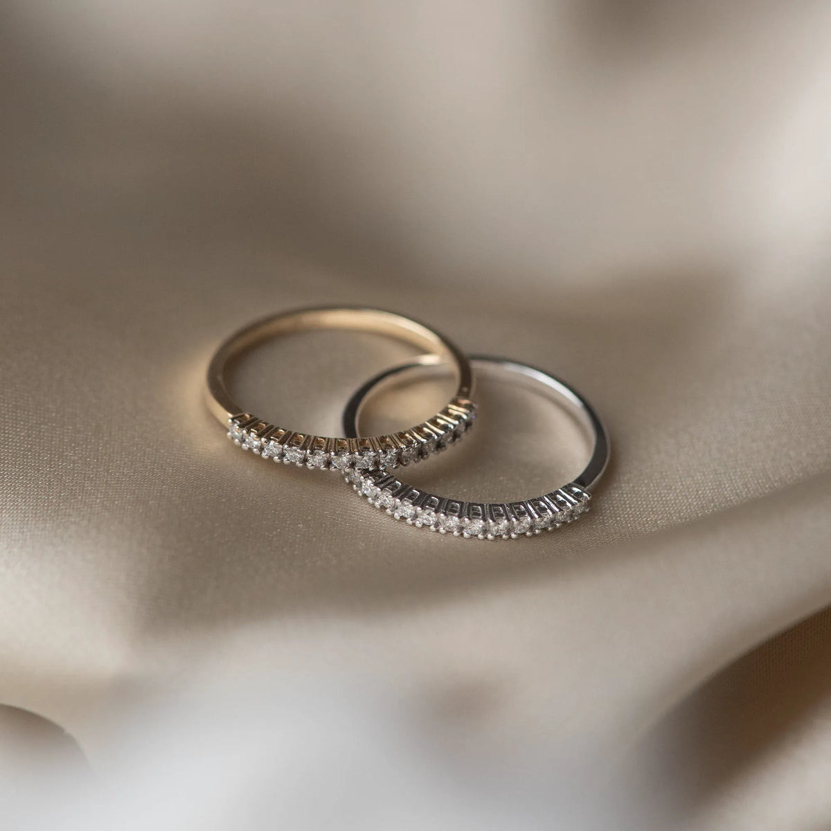 De la Paix Madeline 14 karat gold ring with diamond 0.18 carat